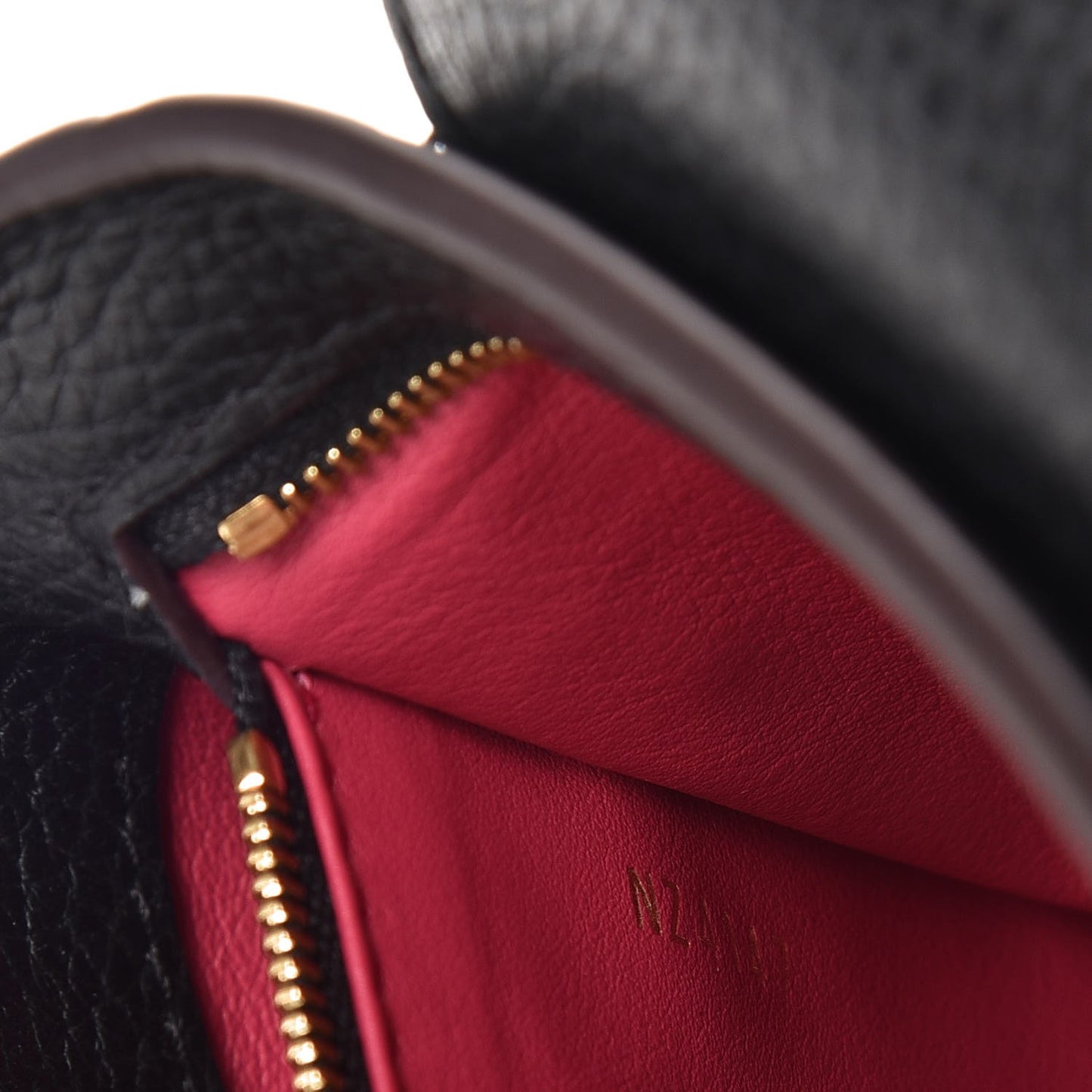 Taurillon Capucines BB Black