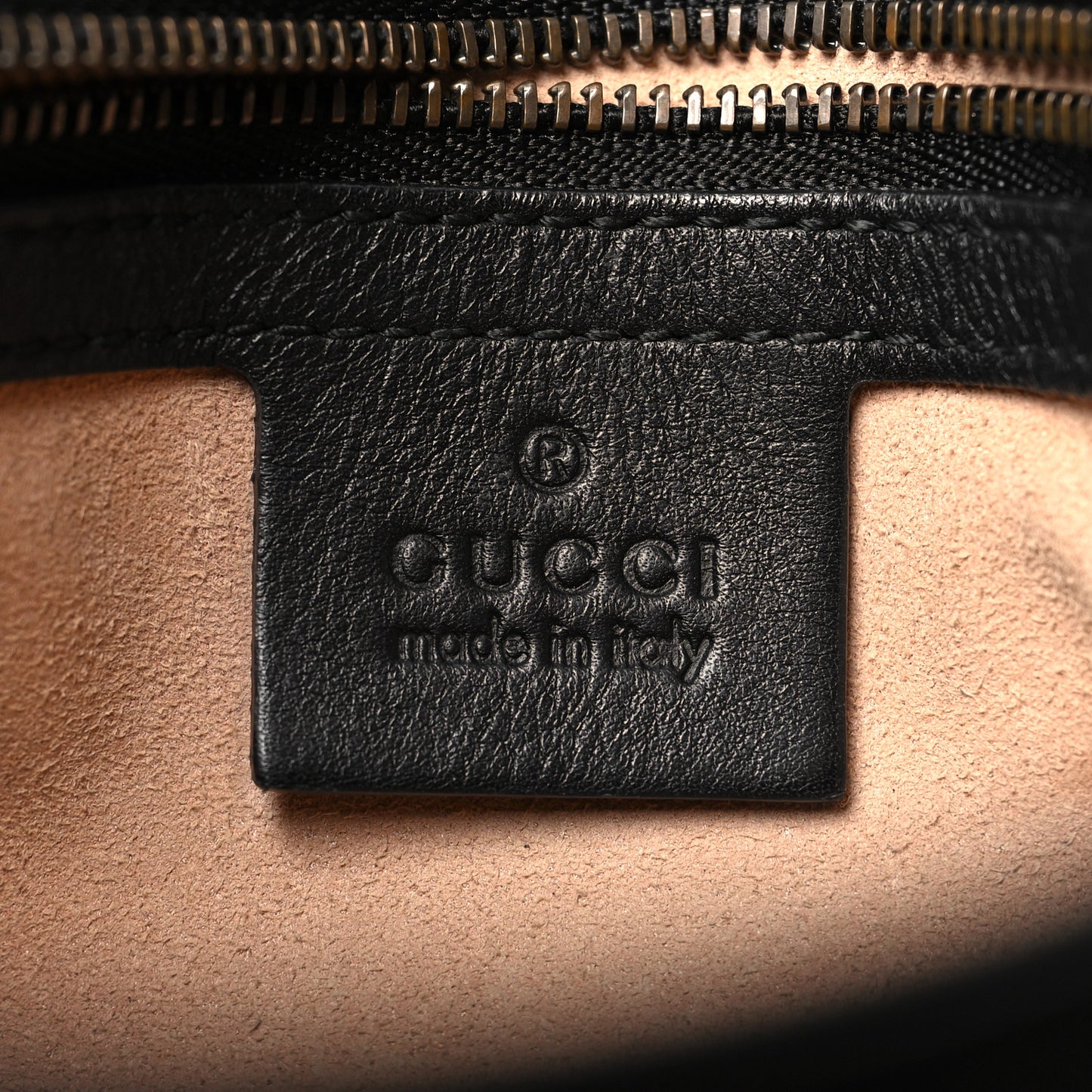 Calfskin Matelasse Small GG Marmont Shoulder Bag Black