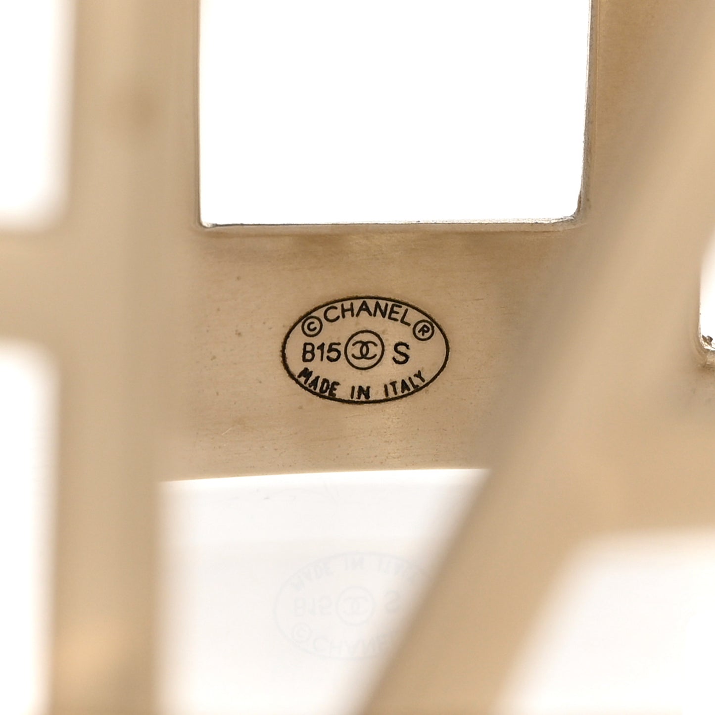 Metal Logo Cuff Gold