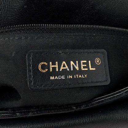 Chanel Grained Calfskin Quilted Messenger Flap Black 6 of 12