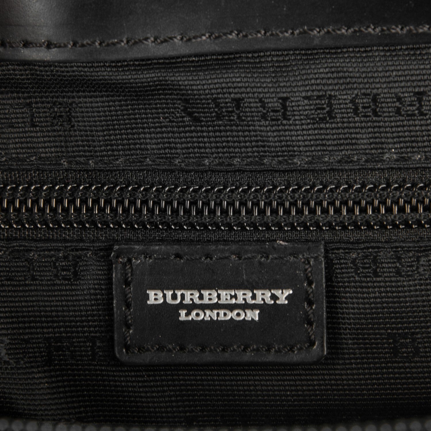 Burberry House Check Medium Tote Black 6 of 8