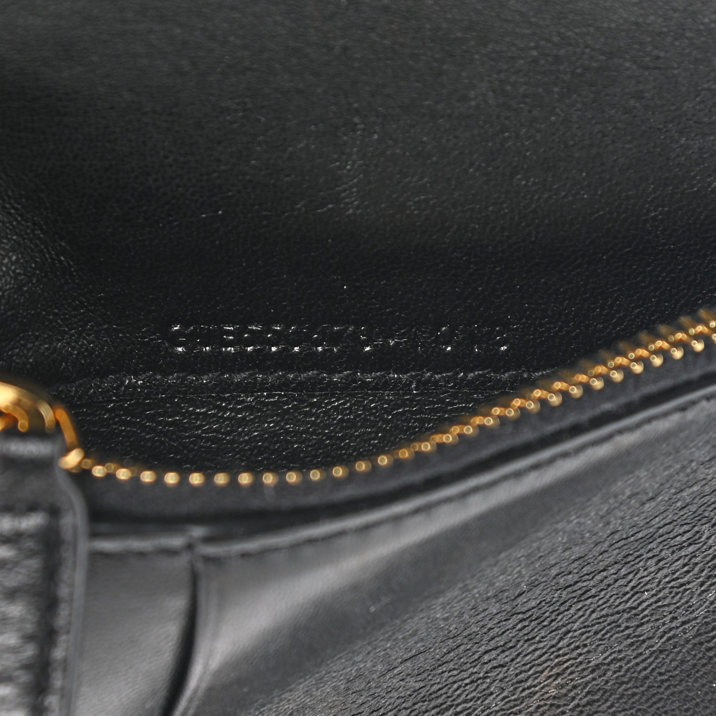 Patent Matelasse Monogram Vicky Zip Around Card Holder Black