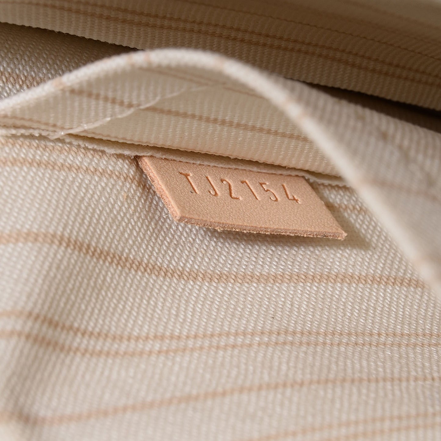 Damier Azur Neo Neverfull GM