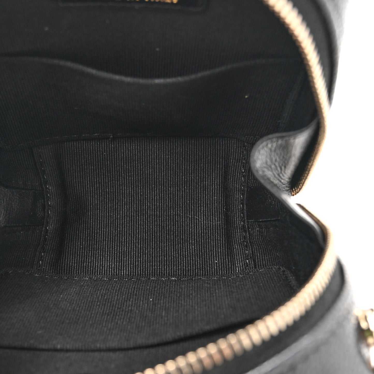Caviar Quilted Clutch With Chain Black