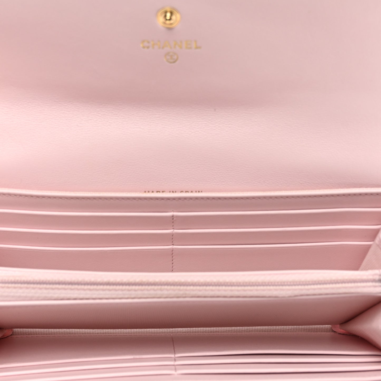 Lambskin Quilted Chanel 19 Flap Wallet Light Pink