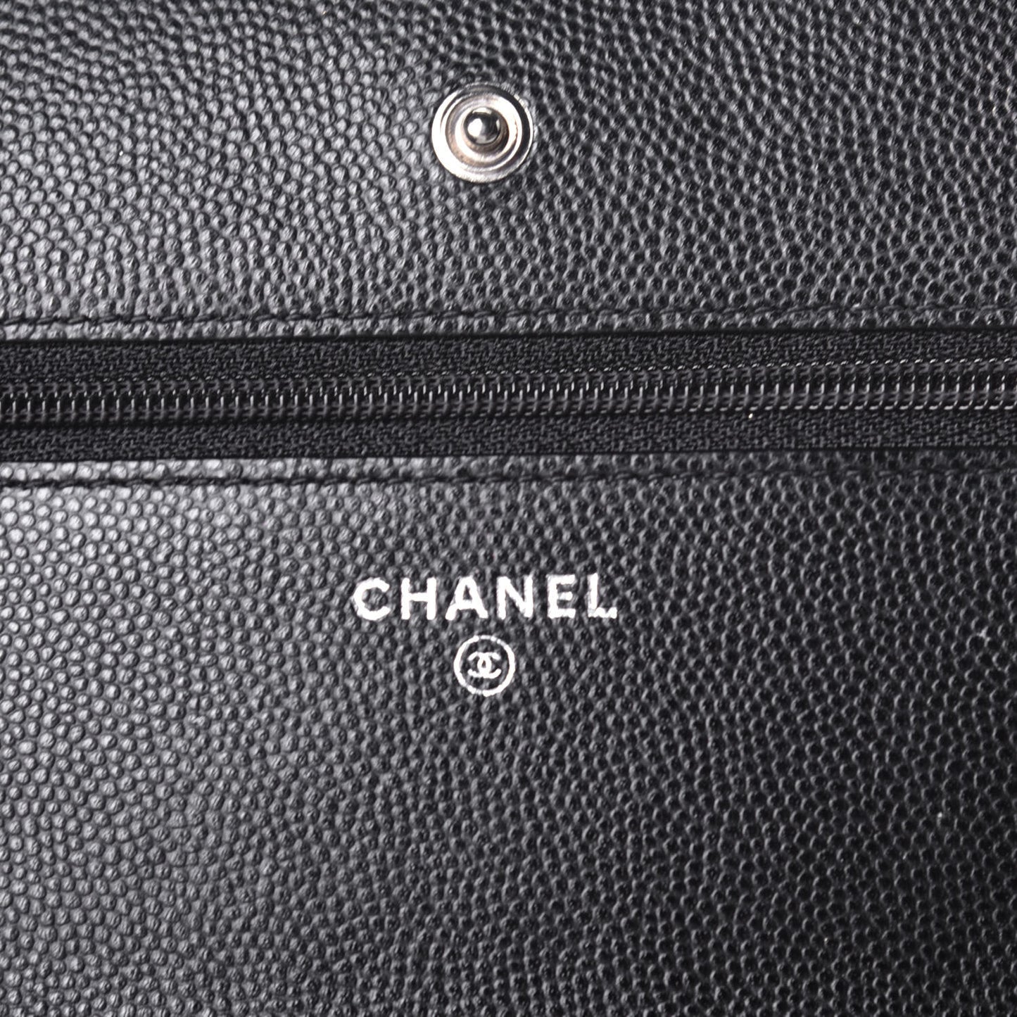 Caviar Chevron Quilted Wallet On Chain WOC Black