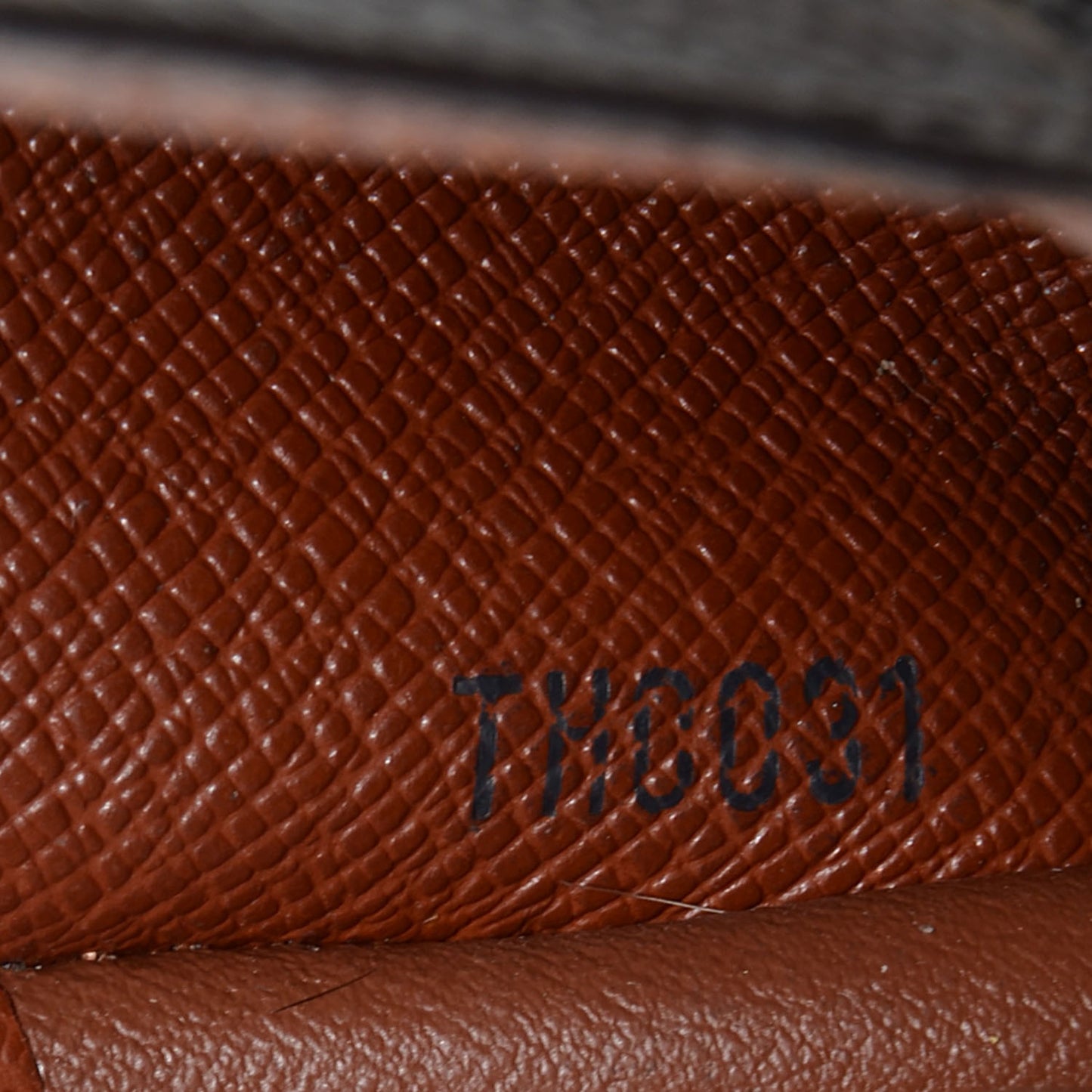 Monogram 4 Key Multicles Holder