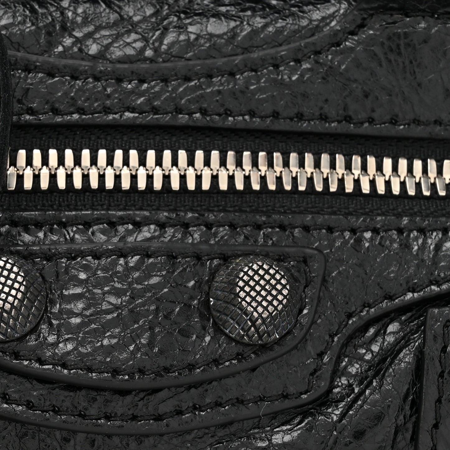 Agneau Arena Crystal Neo Nano Cagole Handbag Black