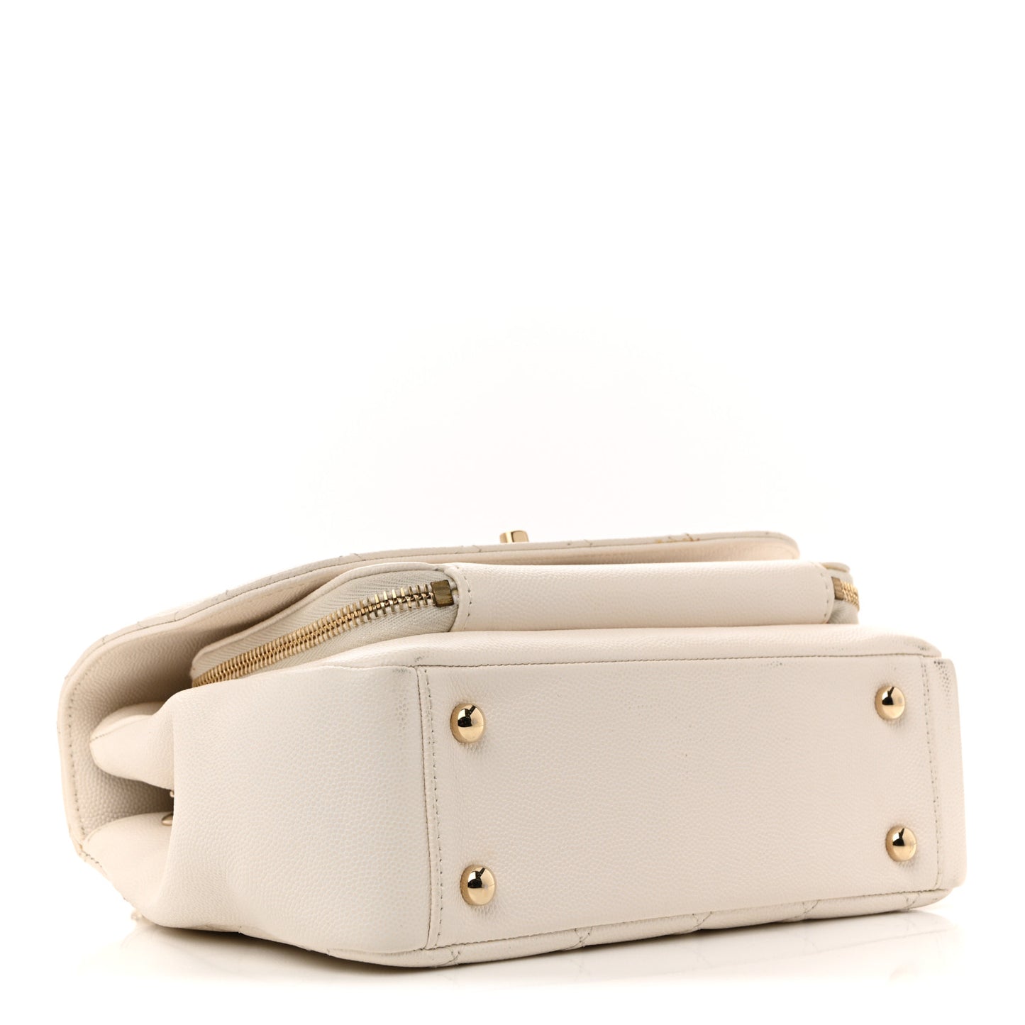 Caviar Quilted Medium Business Affinity Flap White