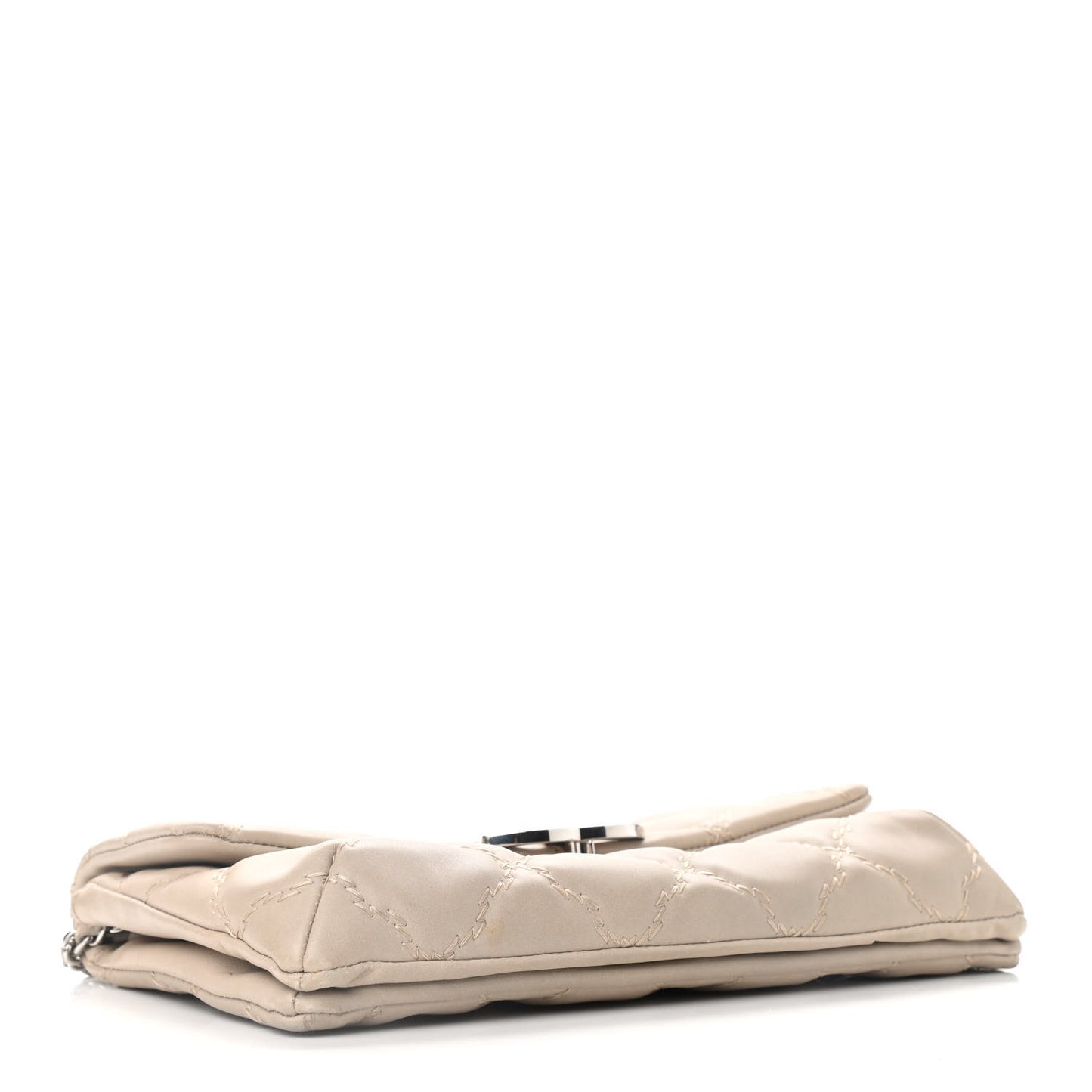 Calfskin Quilted Double Stitch Hamptons Clutch with Chain Beige Clair