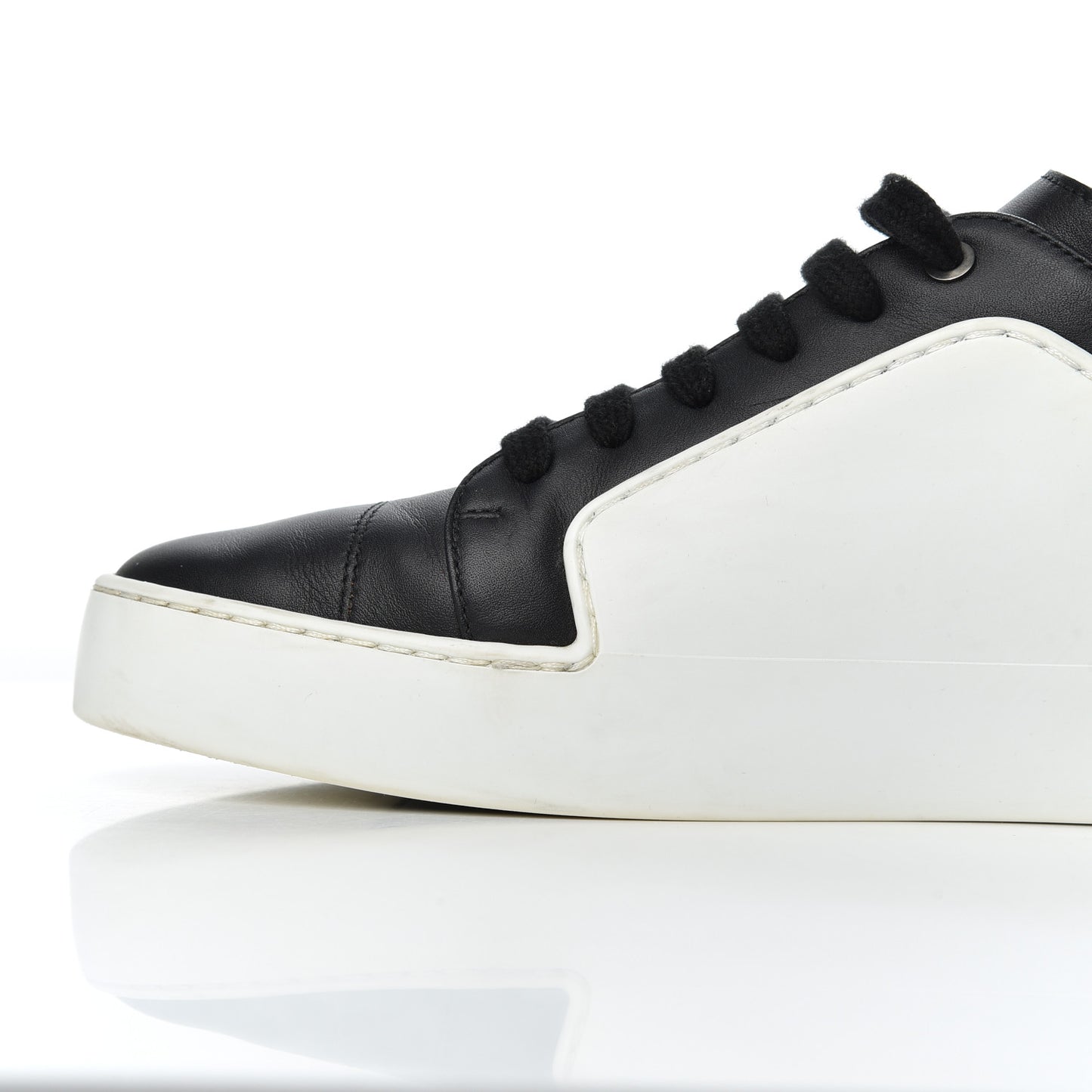 Calfskin Womens CC Sneakers 40 Black White