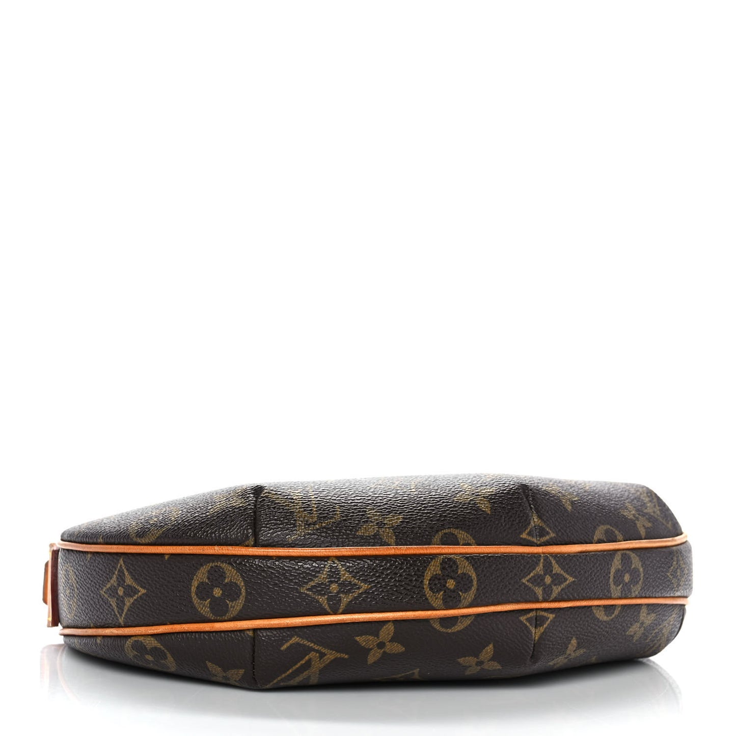 Monogram Croissant PM