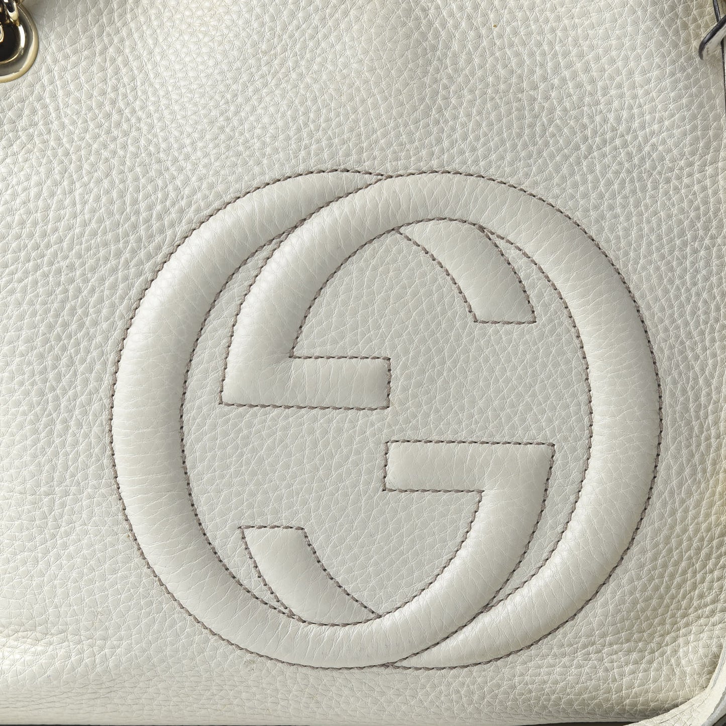 Pebbled Calfskin Medium Soho Chain Shoulder Bag Off White