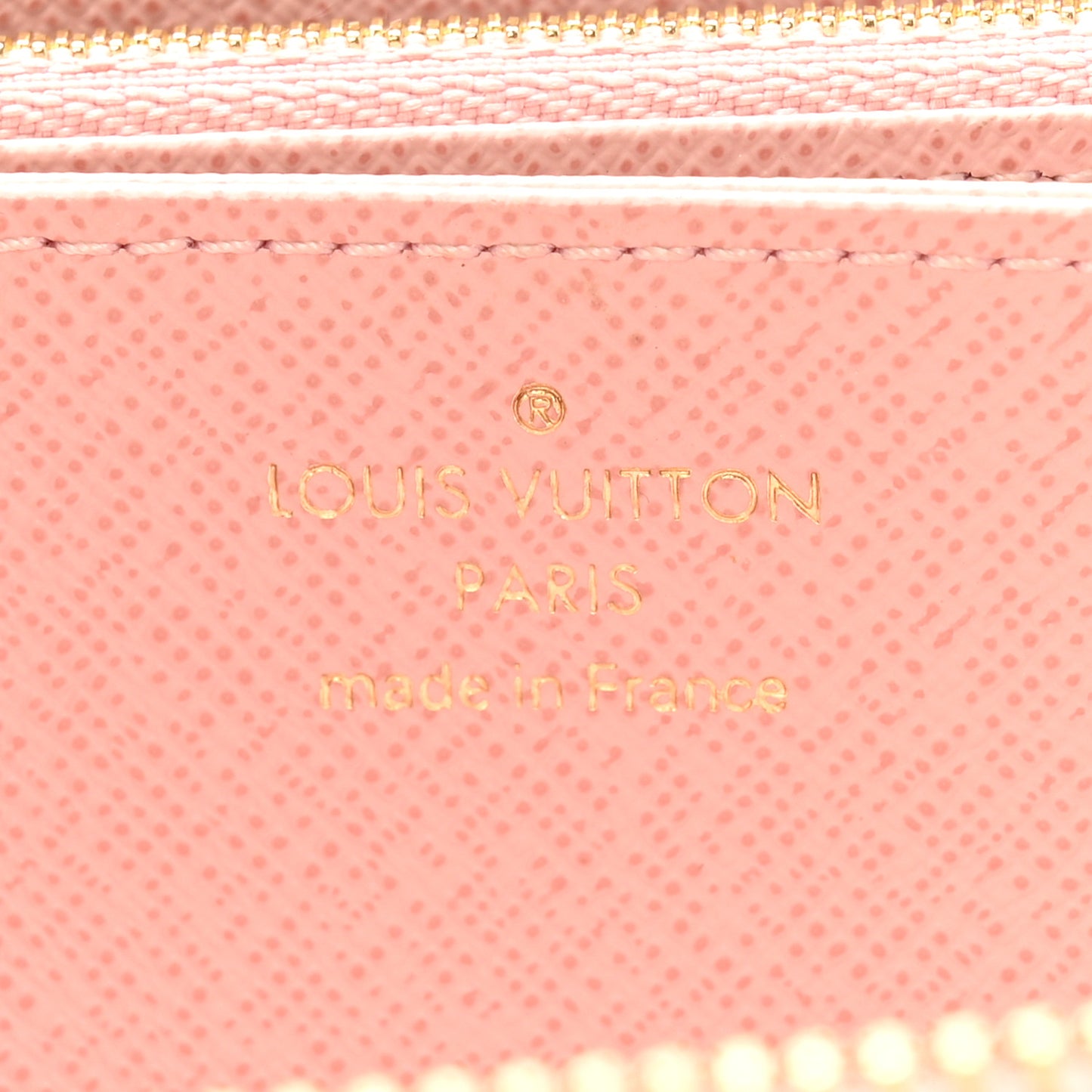 Damier Azur Zippy Wallet Rose Ballerine