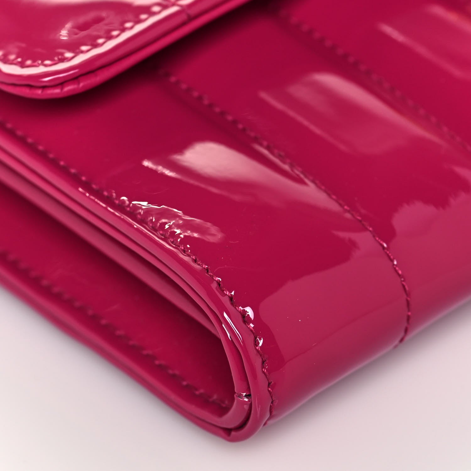Saint Laurent Patent Matelasse Monogram Small Vicky Chain Bag Bubblegum 8 of 12