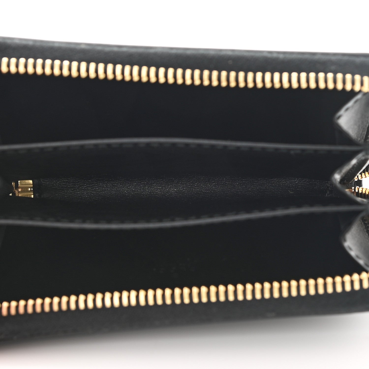 Gucci Plutone Calfskin Logo Zip Around Card Case Black 5 of 6
