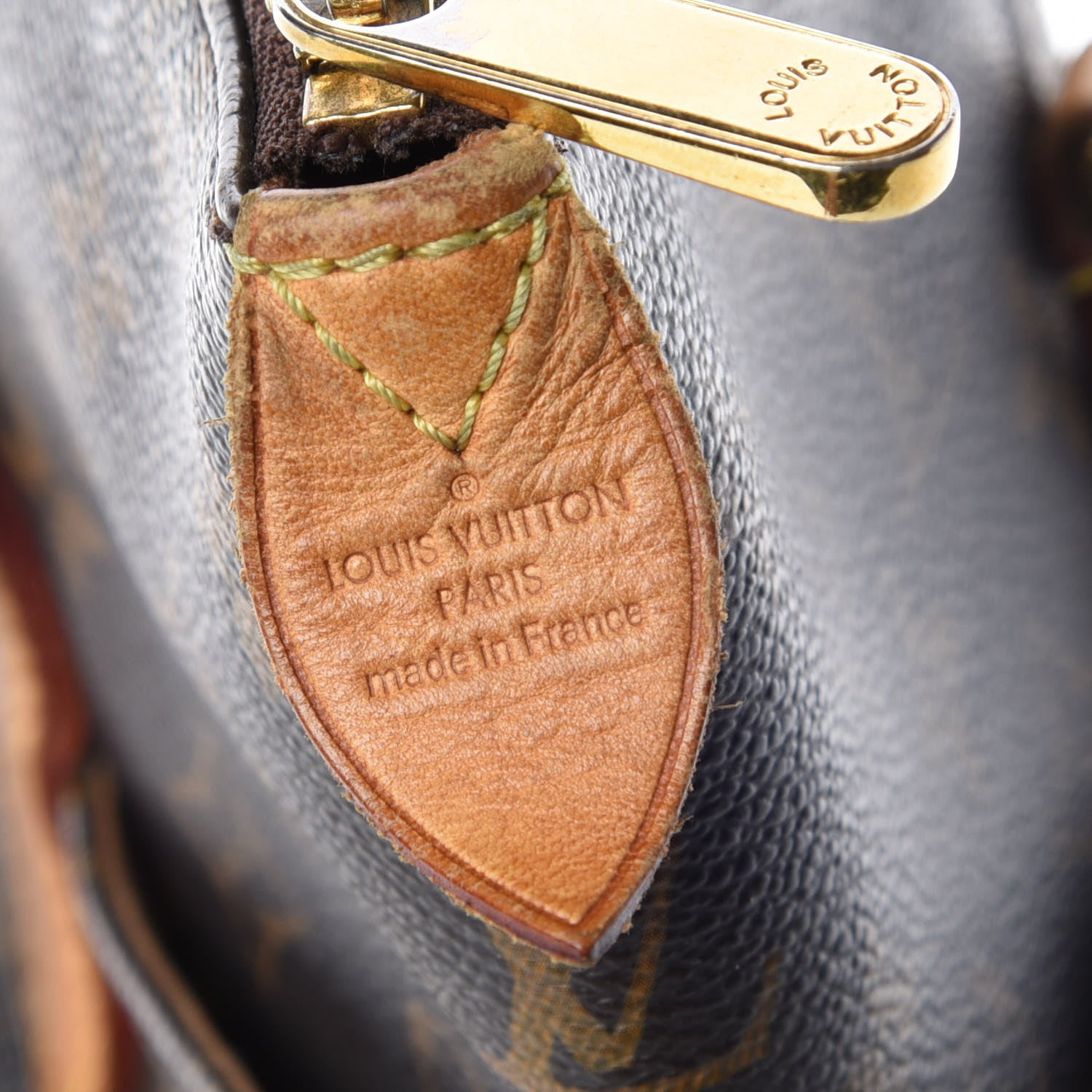 Louis Vuitton Monogram Totally MM 8 of 22