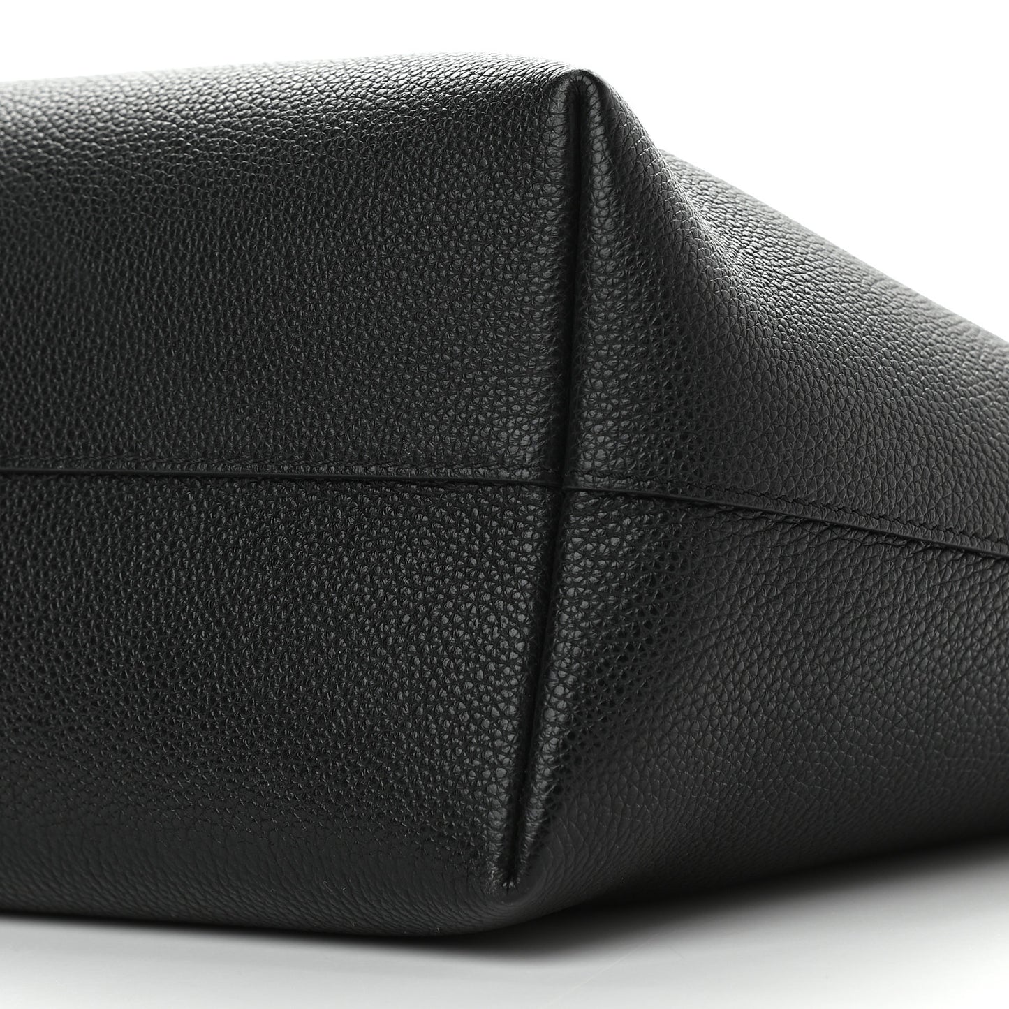 Grained Calfskin East West Medium Zipper Tote Black
