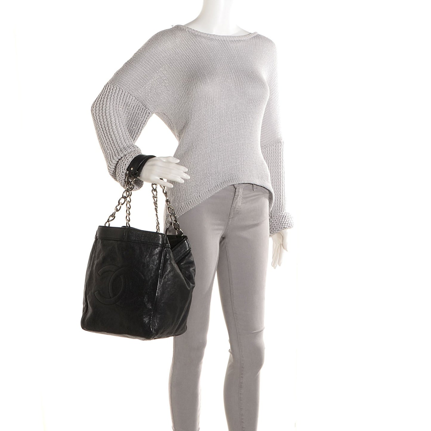 Distressed Caviar Outdoor Ligne Tote Black