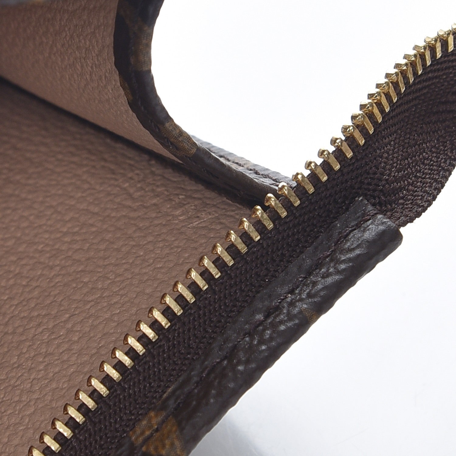 Louis Vuitton Monogram Toiletry Pouch 19 7 of 7