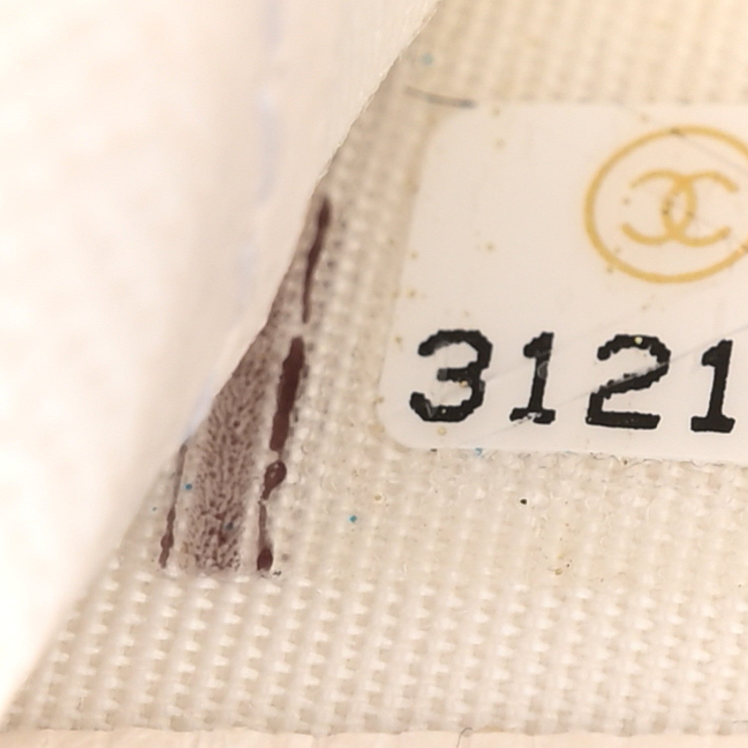 Chanel Caviar Quilted Card Holder White 8 of 9