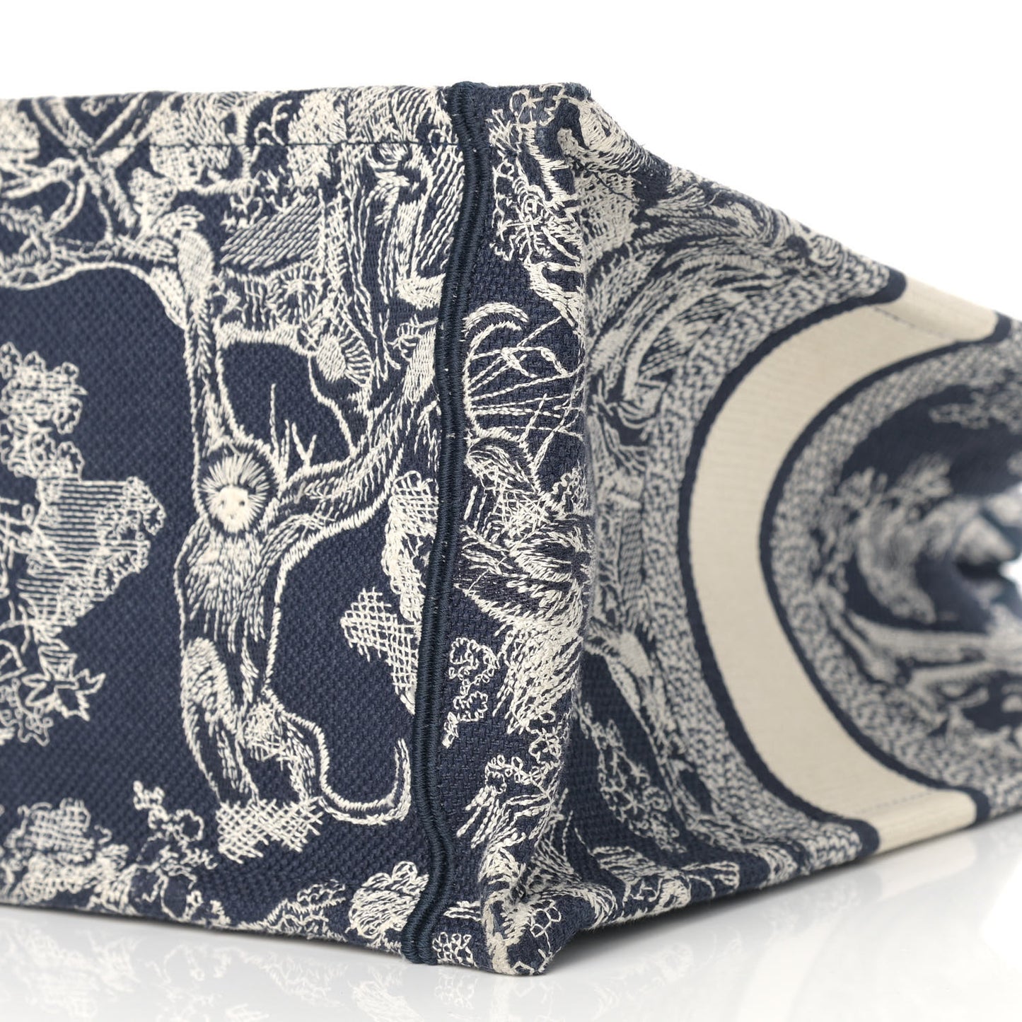 Canvas Embroidered Medium Dioriviera Toile De Jouy Book Tote Blue