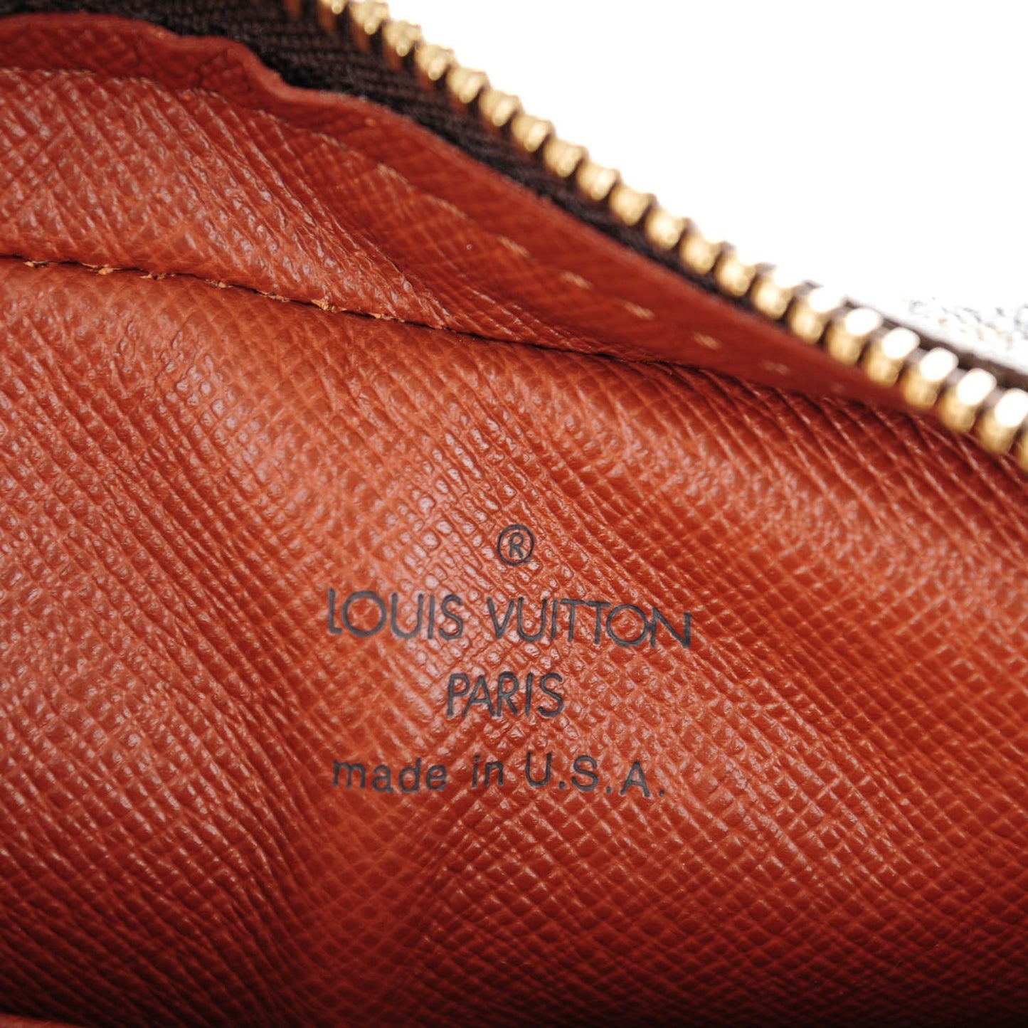 Monogram Pochette Cite