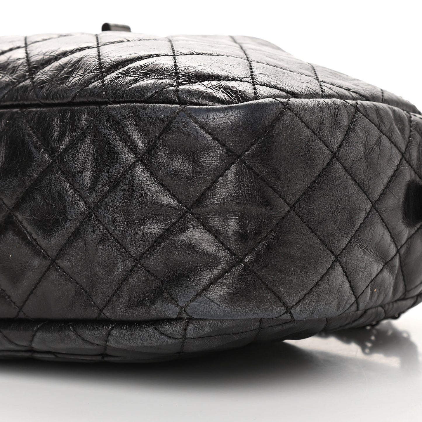 Metallic Aged Calfskin Quilted Medium Reissue Camera Case Black
