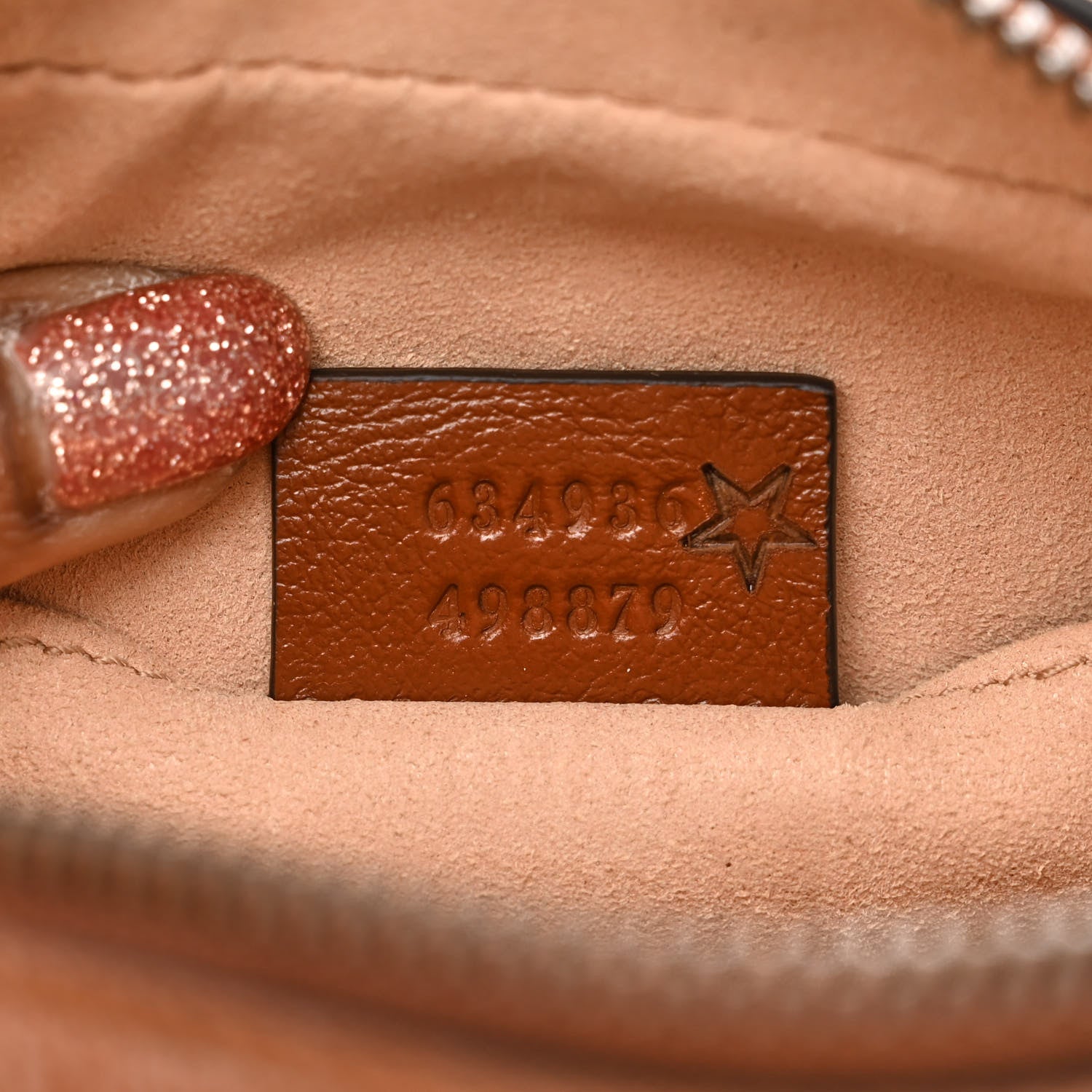 Gucci Azalea Calfskin Matelasse Mini GG Marmont Chain Shoulder Bag Cuir 7 of 10