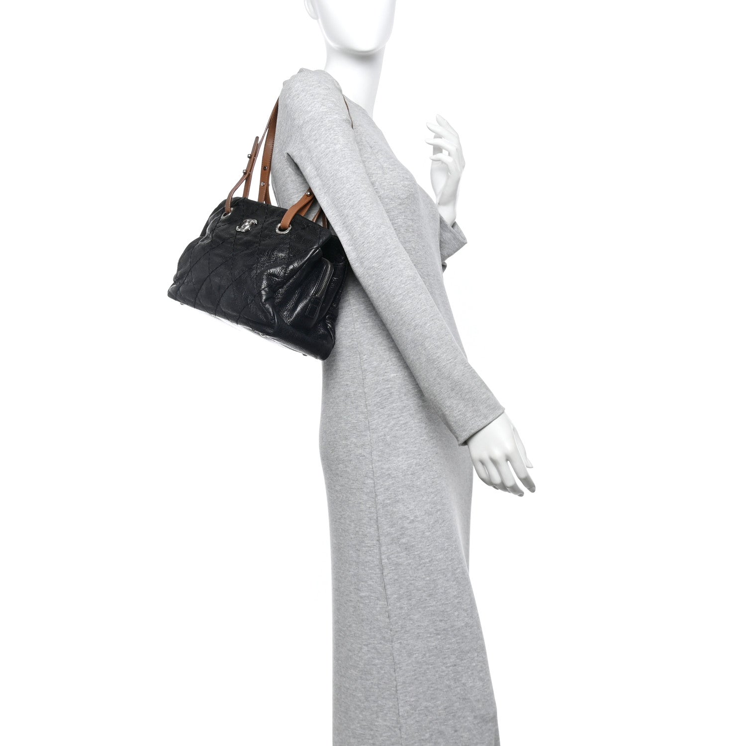 Chanel Glazed Calfskin On the Road Zip Tote Black 1788134