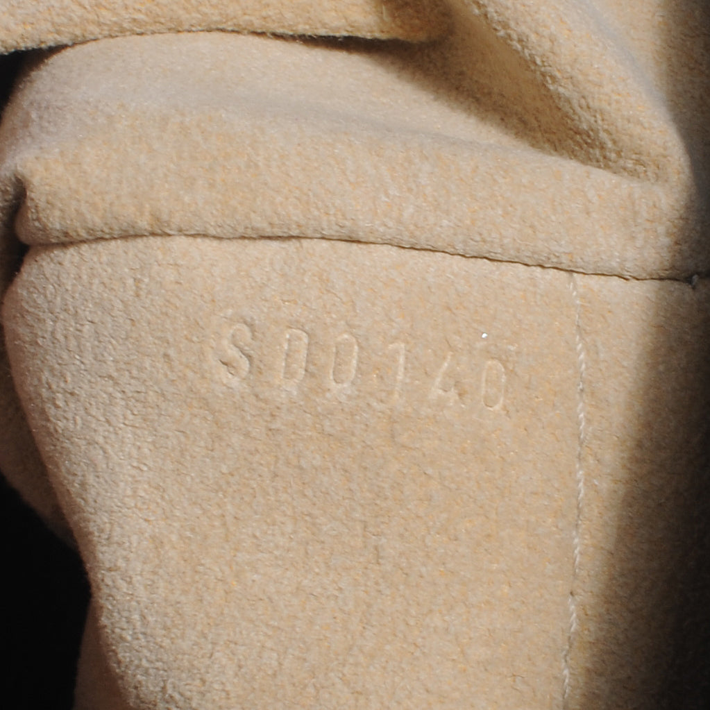 Louis Vuitton Monogram Artsy MM 7 of 7