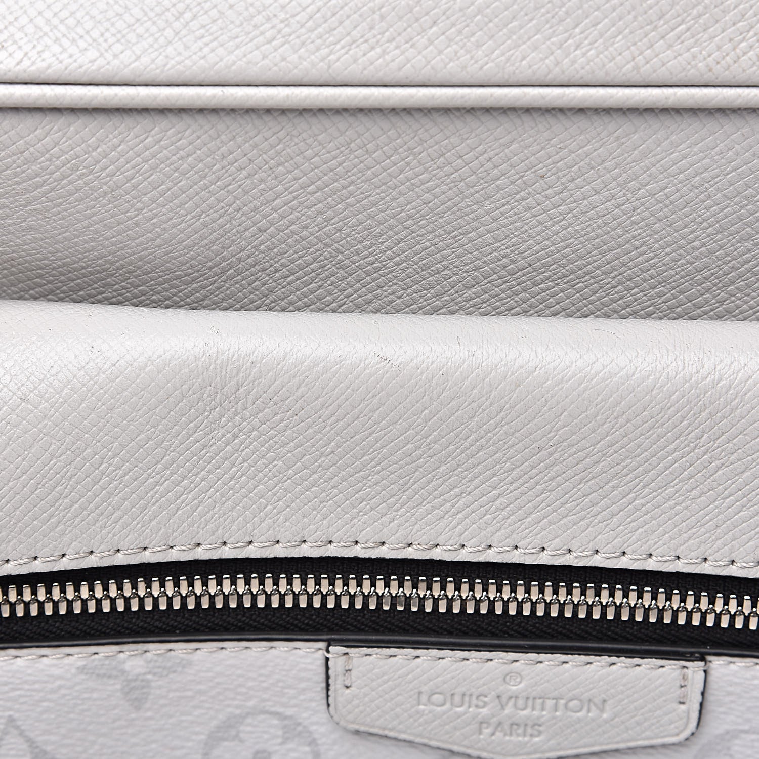 Louis Vuitton Taiga Monogram Outdoor Messenger White 12 of 13