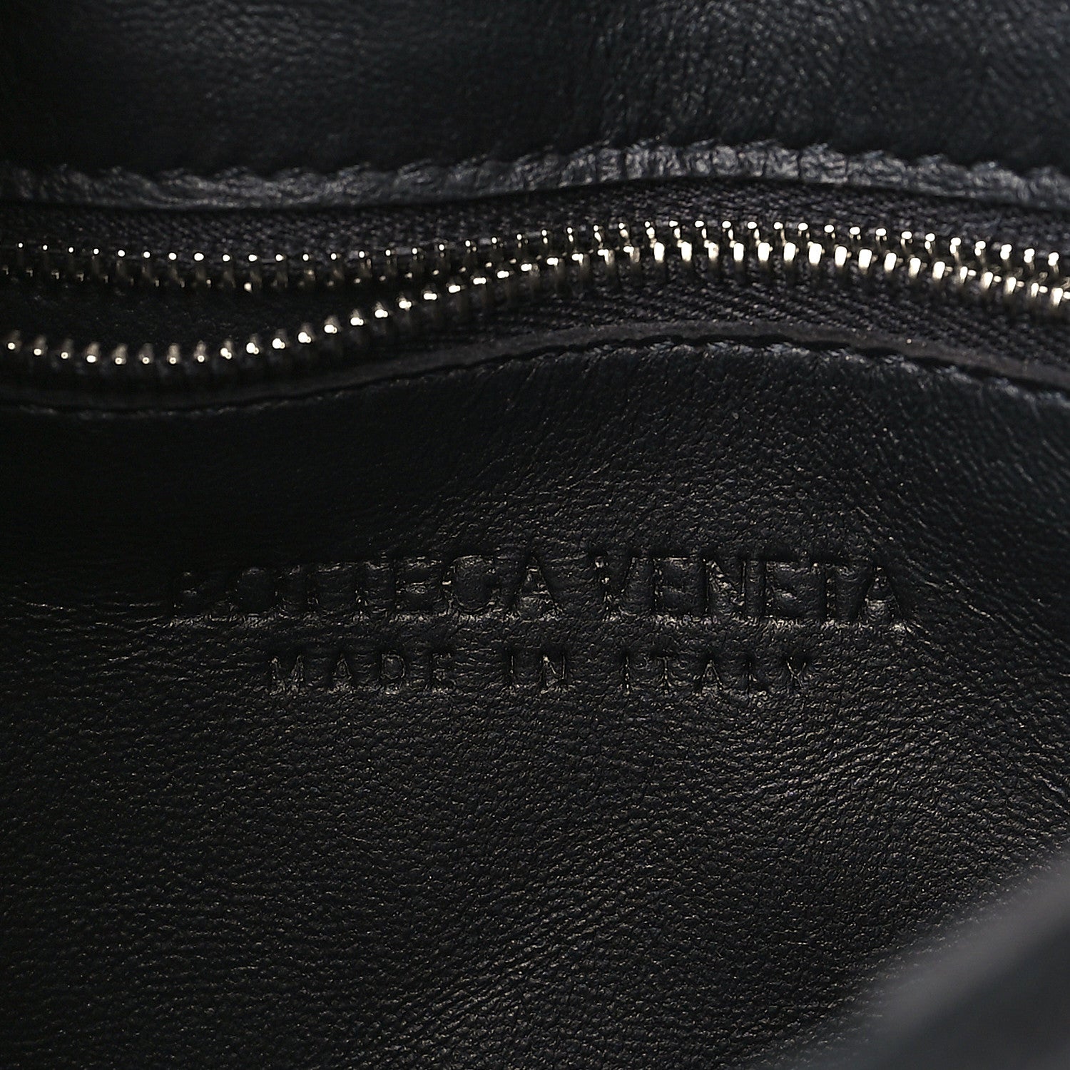 Bottega Veneta Lambskin Maxi Intrecciato Cassette Crossbody Bag Black 6 of 9
