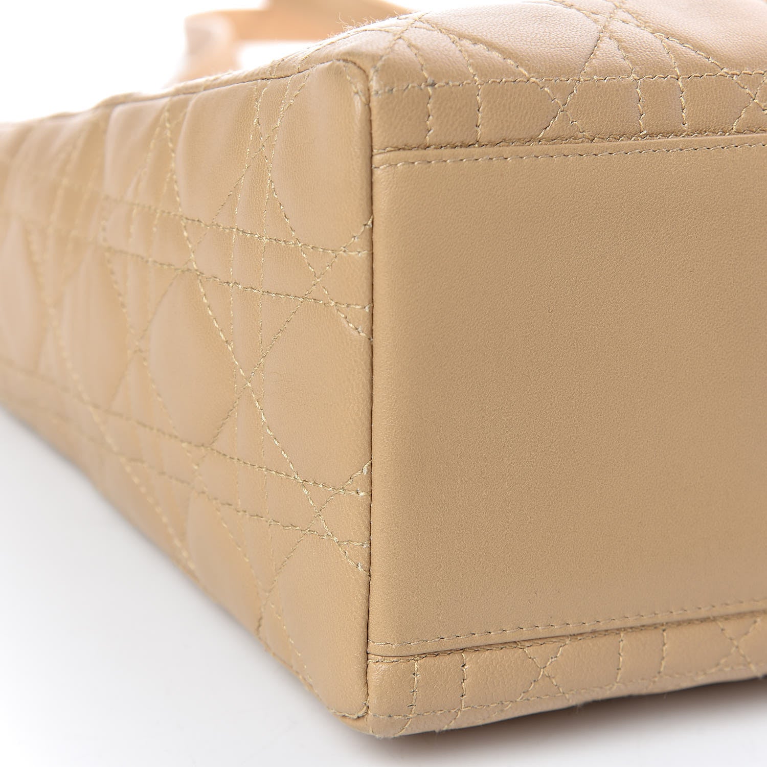 Christian Dior Lambskin Cannage Medium Lady Dior Beige 9 of 11