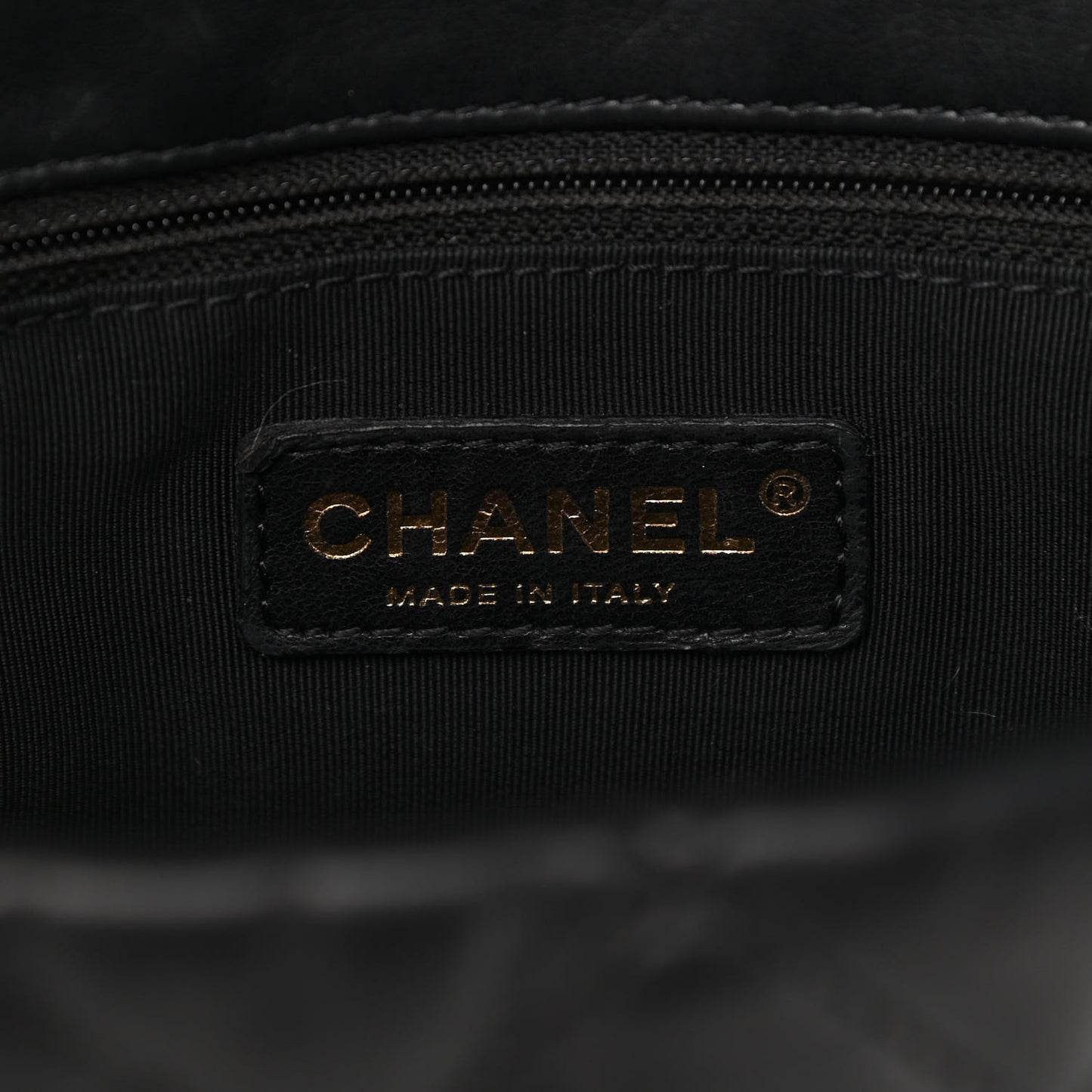 Crumpled Calfskin Quilted Large Chain All Over Flap Bag Black
