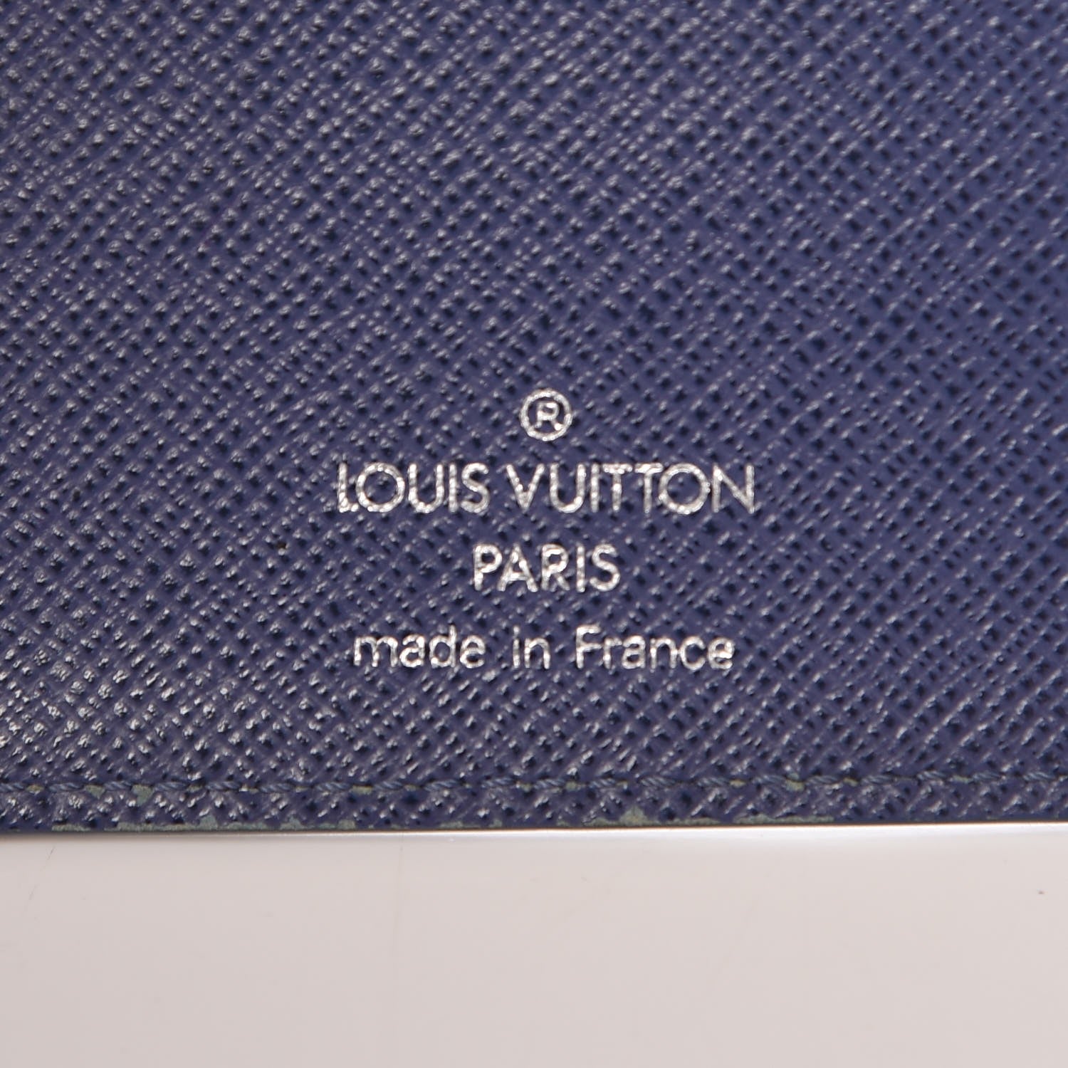 Louis Vuitton Epi Medium Ring Agenda Cover Myrtille 6 of 13