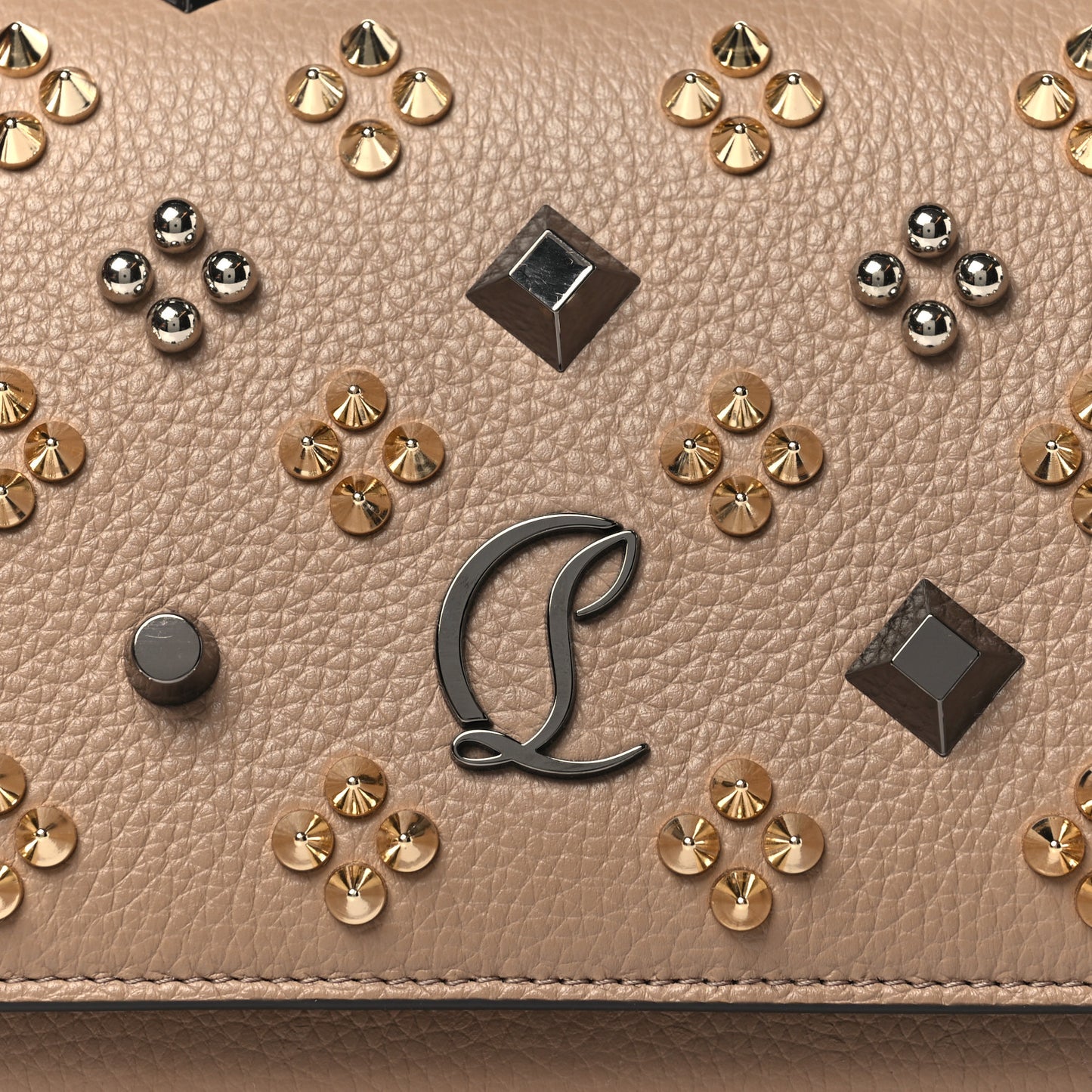 Calfskin Spikes Loubinthesky Paloma Clutch Roca