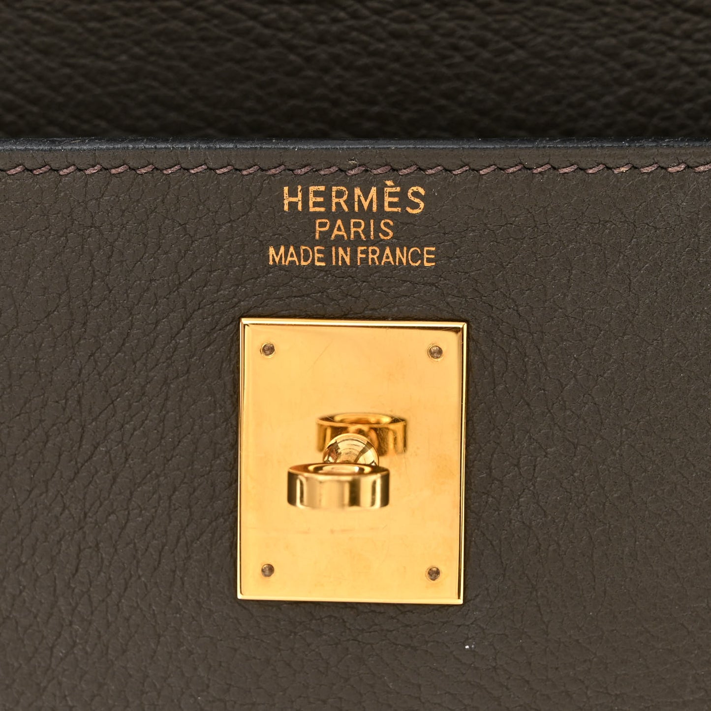 Vache Liegee Kelly Retourne 35 Ebene