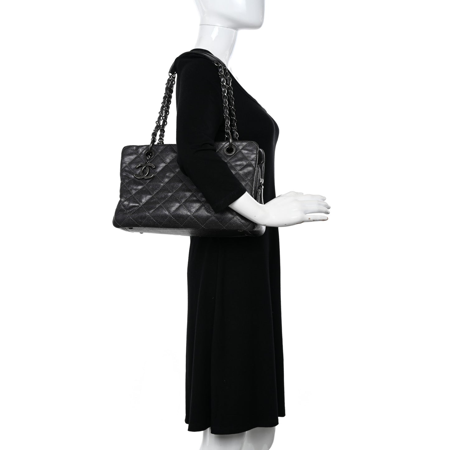 Iridescent Caviar Quilted Chic Shopping Tote Silver