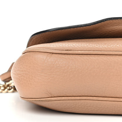 Gucci Pebbled Calfskin Medium Soho Flap Crossbody Camelia 9 of 18