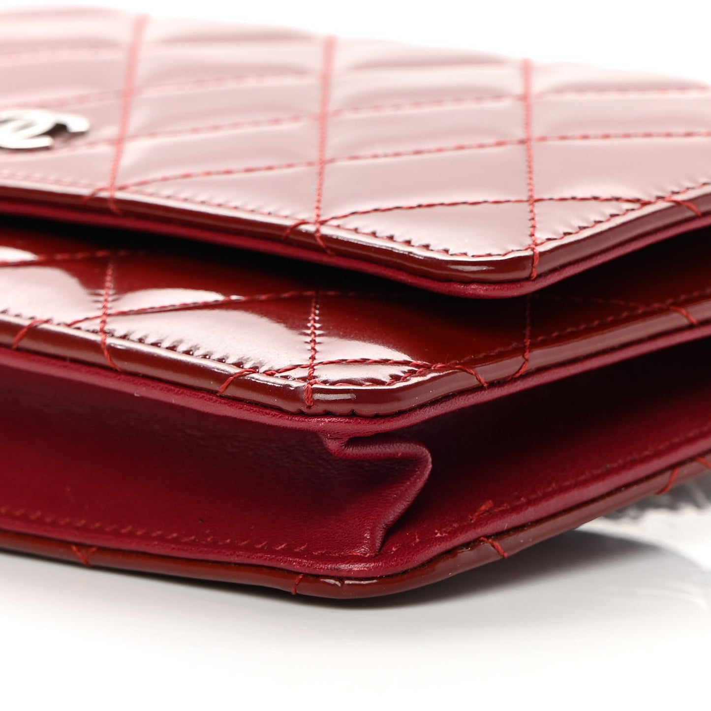 Patent Quilted Wallet On Chain WOC Red