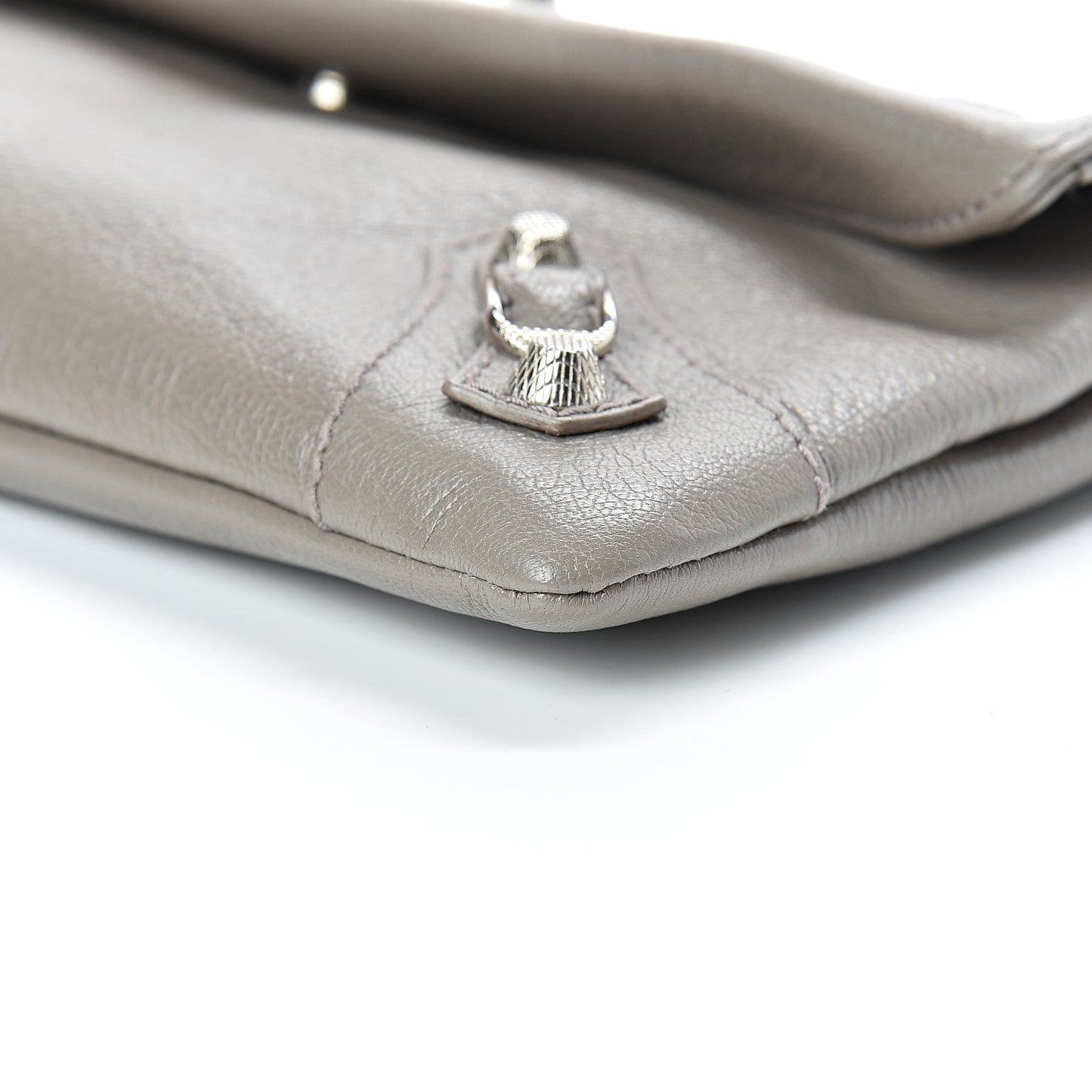 Agneau Giant 12 Silver Hardware Envelope Clutch Gris Poivre