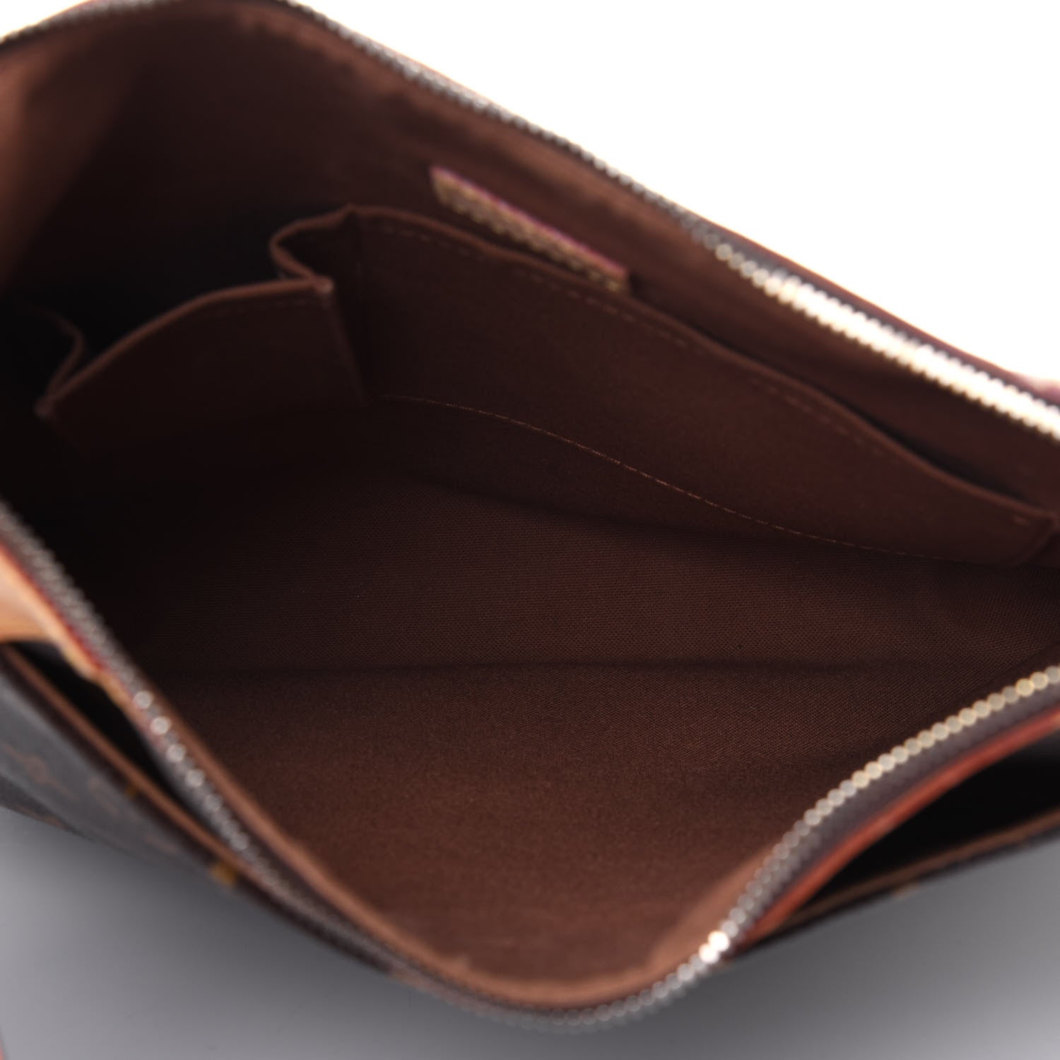 Louis Vuitton Monogram Odeon MM 5 of 21