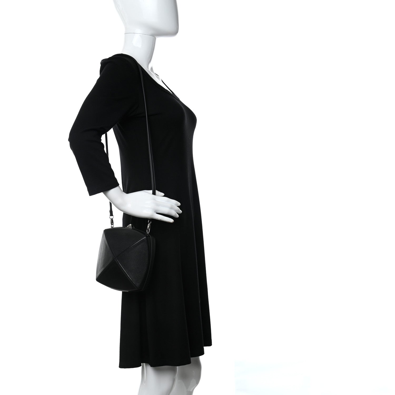 Hermes Chevre Chamkila Clou Medor Clutch Black 2 of 9
