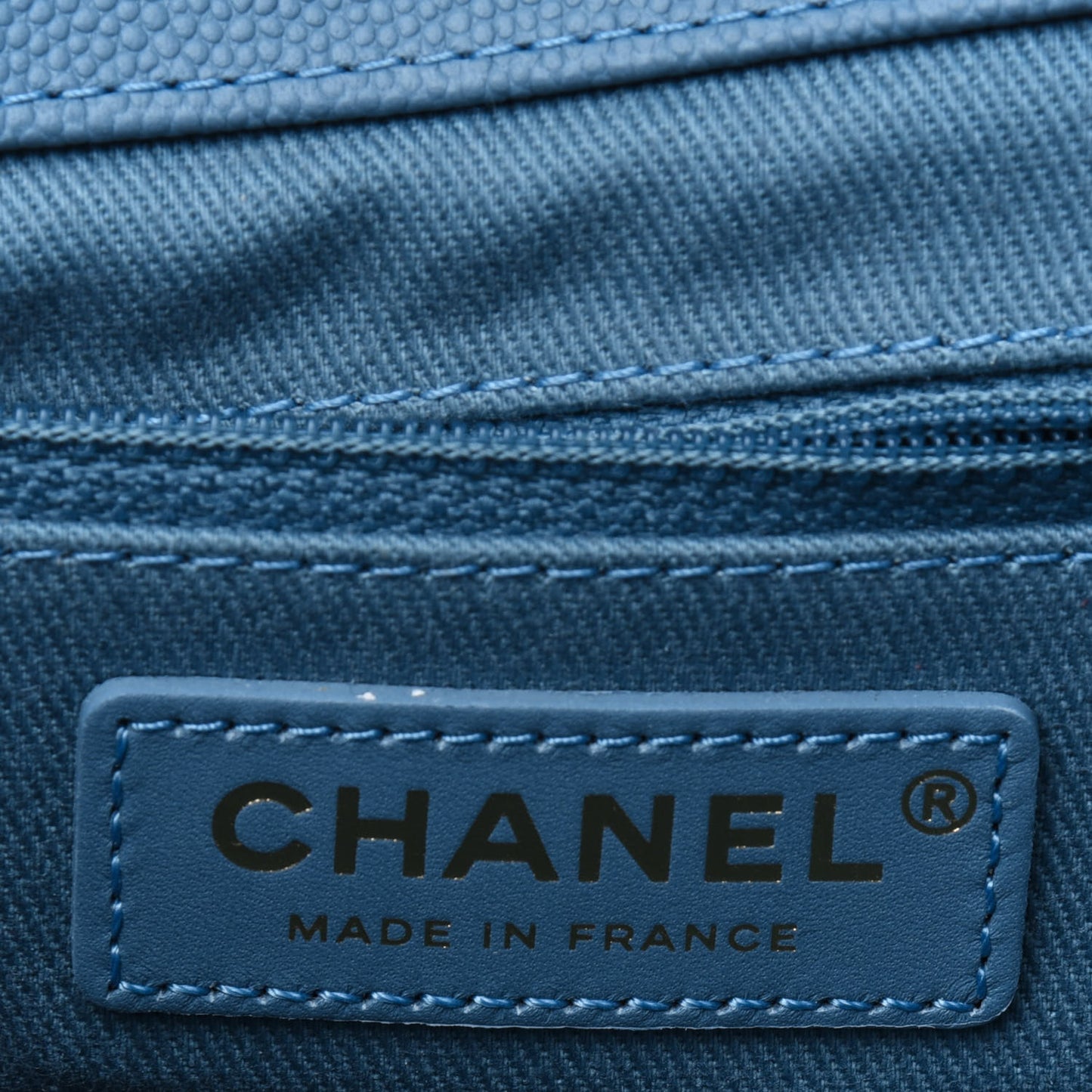 Caviar Quilted Medium Business Affinity Flap Blue