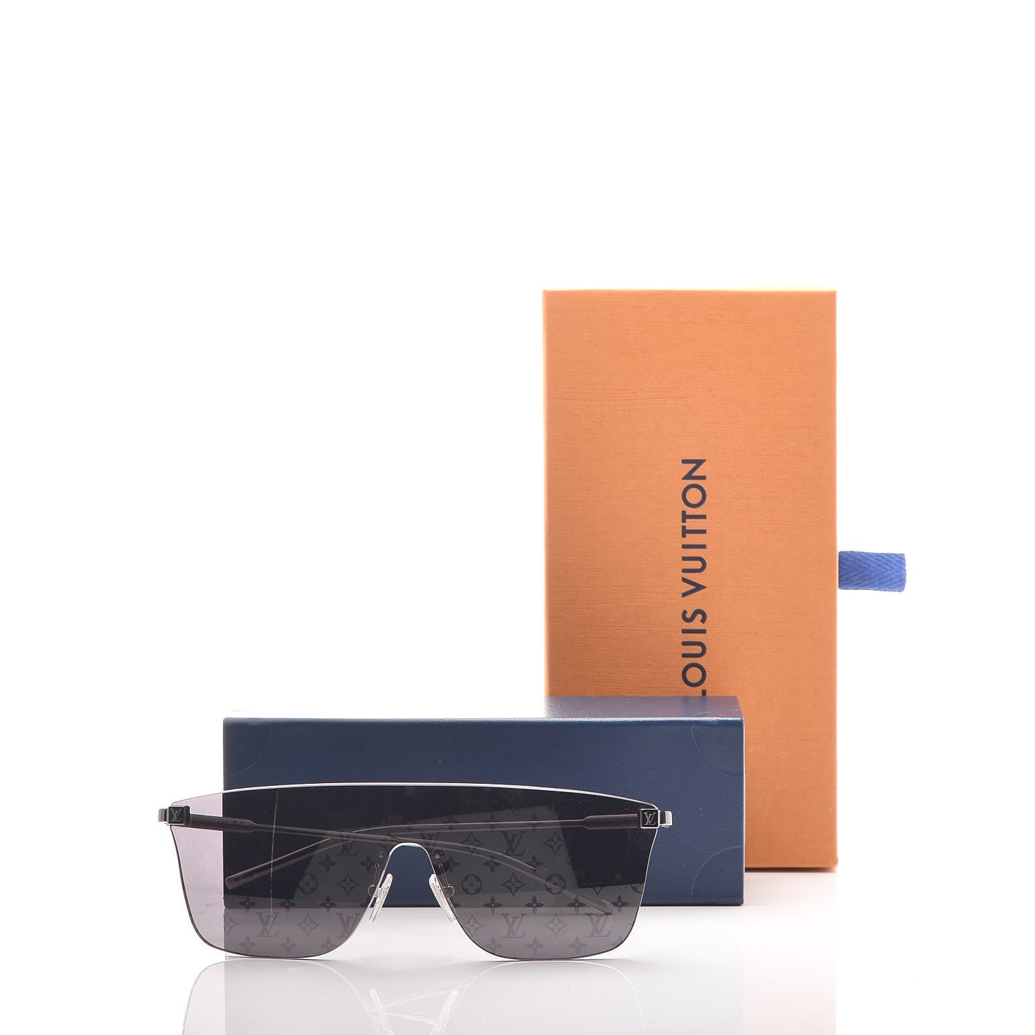 Louis Vuitton Showdown Sunglasses Black 9 of 9