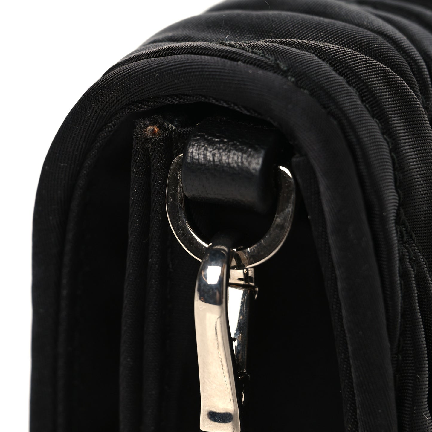 Tessuto Matelasse Delice Miu Logo Bag Black