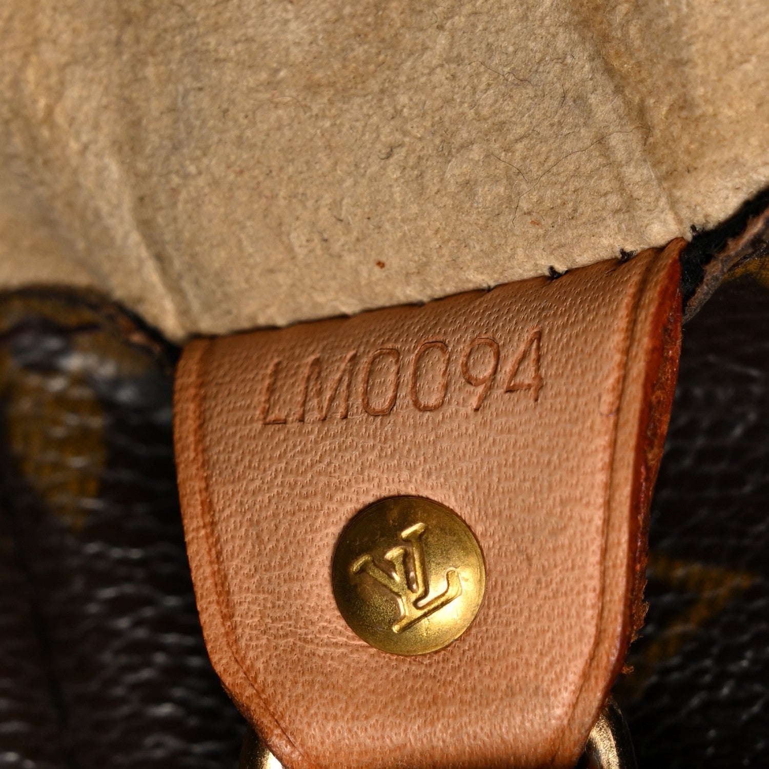 Louis Vuitton Monogram Luco 7 of 16