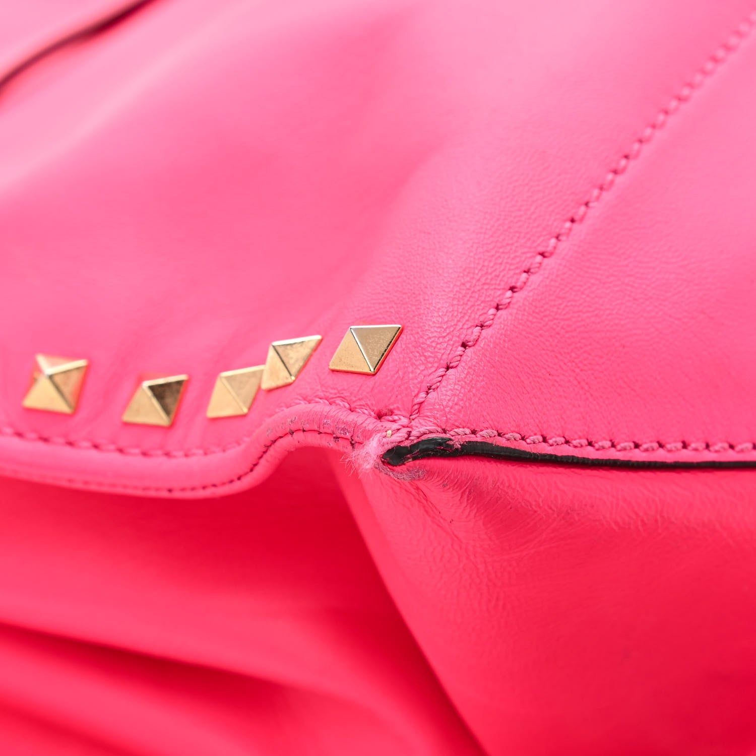 Valentino Garavani Nappa Medium Rockstud Soft Tote Framboise 14 of 14