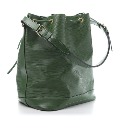 Louis Vuitton Epi Noe Borneo 3 of 13